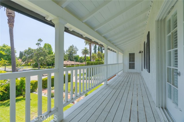 2245 E California Boulevard, San Marino CA: https://media.crmls.org/medias/4da5c1e2-fa6b-4256-9837-ff8f192bc7e7.jpg