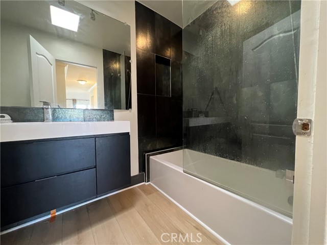 Detail Gallery Image 20 of 29 For 1345 N Fuller Ave #306,  Los Angeles,  CA 90046 - 2 Beds | 2 Baths