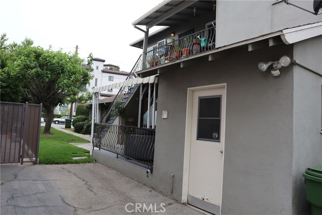 14151 Moorpark Street, Sherman Oaks CA: https://media.crmls.org/medias/4da67cc5-e357-484c-8932-24405acdf83f.jpg
