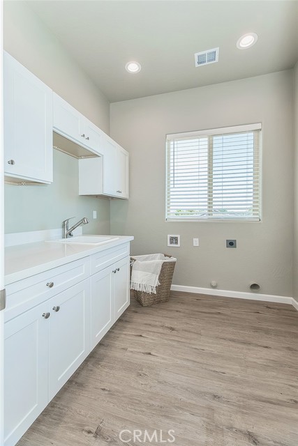 Image 34 of 60 For 6008 Sussex Way