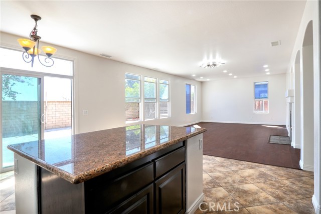 Detail Gallery Image 12 of 42 For 11827 Modena Dr, Rancho Cucamonga,  CA 91701 - 4 Beds | 2/1 Baths