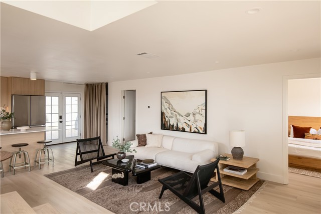 Detail Gallery Image 5 of 32 For 4205 Blanchard St, Los Angeles,  CA 90063 - 5 Beds | 3 Baths