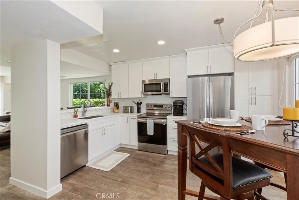 MLS #CV25230963 image #11