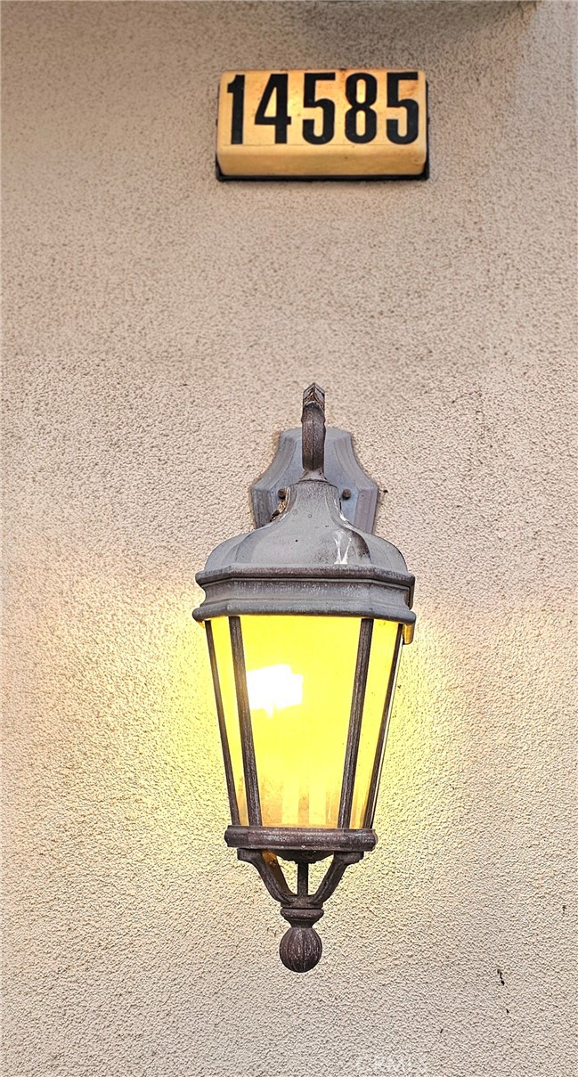 https://media.crmls.org/medias/4da83fa7-e7c3-4383-83a5-78f47f8e6eb5.jpg?preset=X-Large