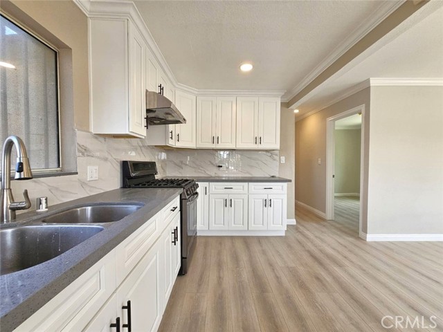 Detail Gallery Image 12 of 23 For 434 S California St, San Gabriel,  CA 91776 - 3 Beds | 2 Baths