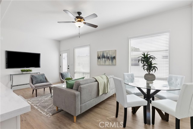Detail Gallery Image 9 of 25 For 15121 Beach Blvd. #19, Westminster,  CA 92683 - 3 Beds | 2 Baths