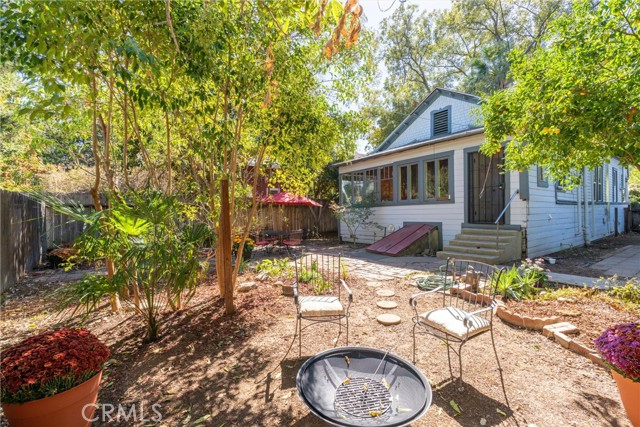 Detail Gallery Image 4 of 61 For 1805 Hemlock St, Chico,  CA 95928 - – Beds | – Baths