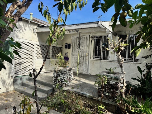 6208 Santa Fe, Huntington Park CA: https://media.crmls.org/medias/4da9fb8a-b17b-4908-bed4-c0cc229a7a16.jpg