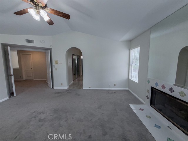 Detail Gallery Image 24 of 55 For 5018 Evanwood Ave, Oak Park,  CA 91377 - 4 Beds | 2/1 Baths