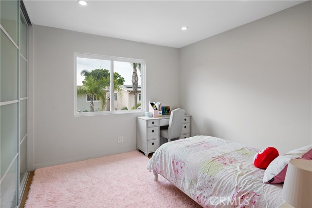 15441 Alsace Circle, Irvine CA: https://media.crmls.org/medias/4daa72ba-be01-45e9-90e5-b438d17c15f8.jpg