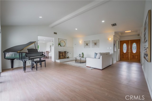 Detail Gallery Image 8 of 66 For 1837 1/4 Vallecito Dr, Hacienda Heights,  CA 91745 - 6 Beds | 4 Baths