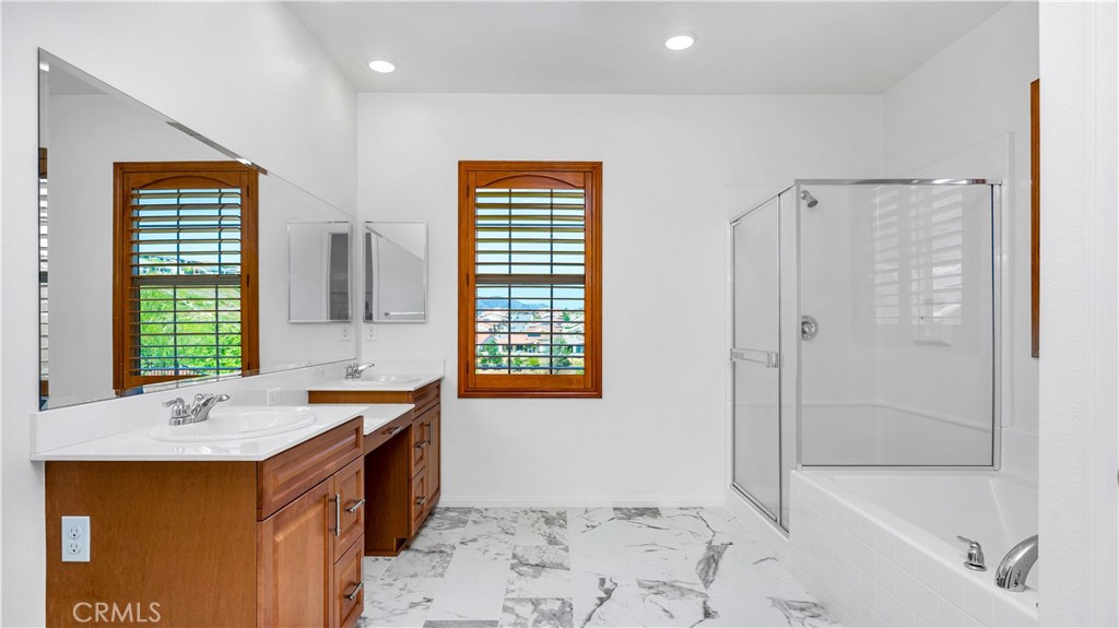 MLS #OC25080974 img 8