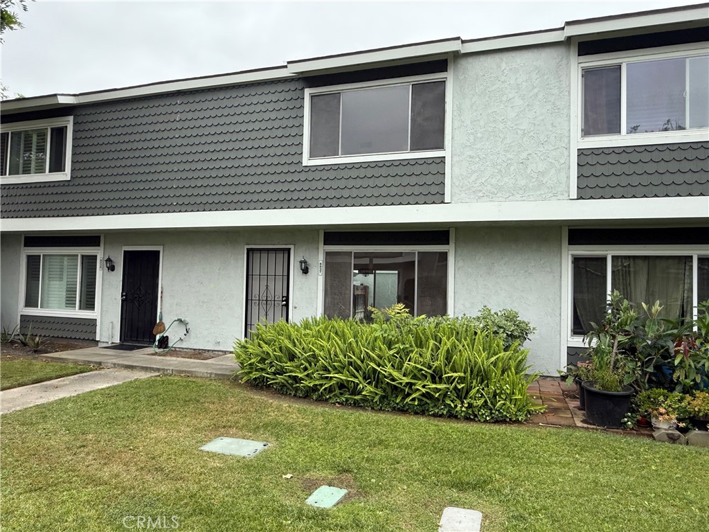 8537 Edgebrook Drive