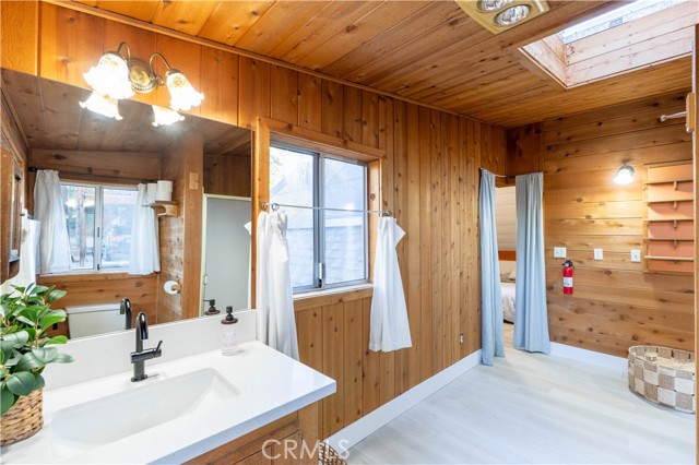 Detail Gallery Image 27 of 46 For 610 Clubhouse, Twin Peaks,  CA 92391 - 2 Beds | 2 Baths