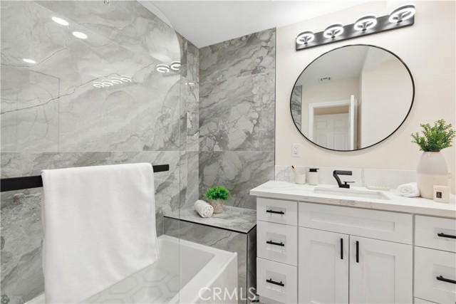 Detail Gallery Image 15 of 38 For 1725 Cabrillo Ave, Alhambra,  CA 91803 - 4 Beds | 2 Baths