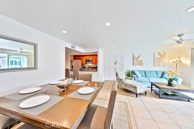 Detail Gallery Image 5 of 17 For 125 46th St a,  Newport Beach,  CA 92663 - 3 Beds | 2 Baths