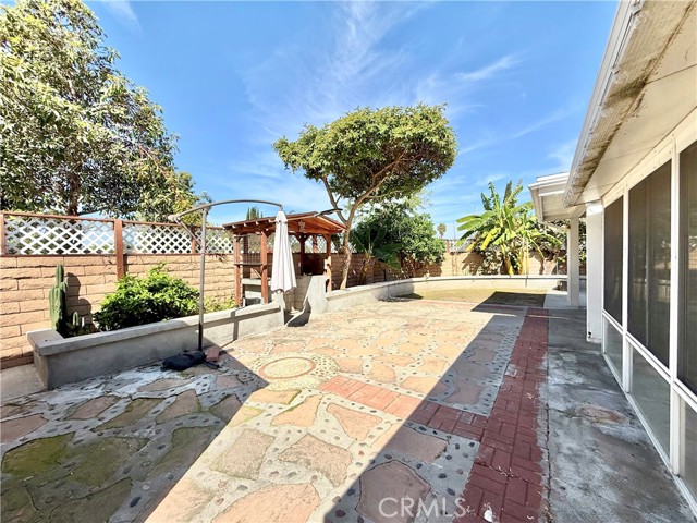 Detail Gallery Image 14 of 14 For 1341 S Pembrooke #C,  Anaheim,  CA 92804 - 1 Beds | 1 Baths