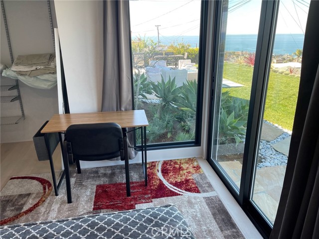 Detail Gallery Image 20 of 26 For 161 via Pasqual, Redondo Beach,  CA 90277 - 3 Beds | 2 Baths