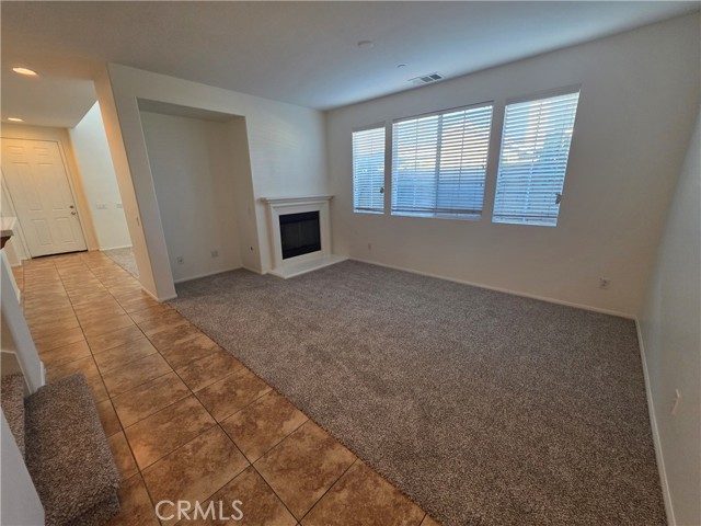 Detail Gallery Image 15 of 25 For 2035 E Harvard Privado, Ontario,  CA 91764 - 3 Beds | 2/1 Baths