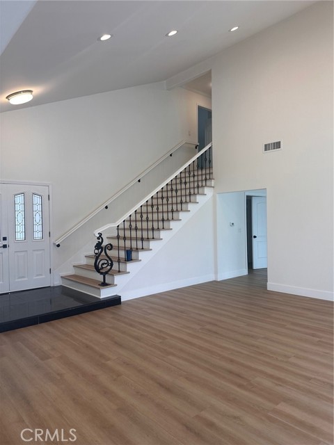 Detail Gallery Image 7 of 21 For 5291 E Rural Ridge, Anaheim Hills,  CA 92807 - 4 Beds | 3 Baths