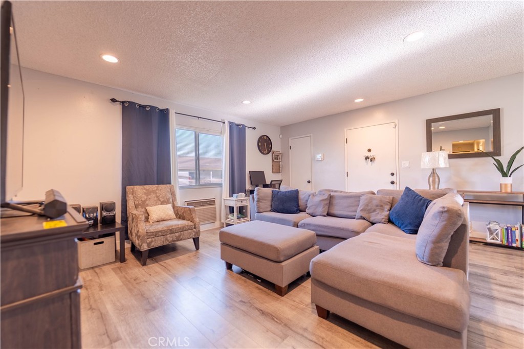 7260 Richfield Street #318