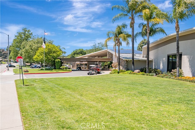 Detail Gallery Image 26 of 48 For 19223 Avenue of the Oaks #D,  Newhall,  CA 91321 - 2 Beds | 1 Baths
