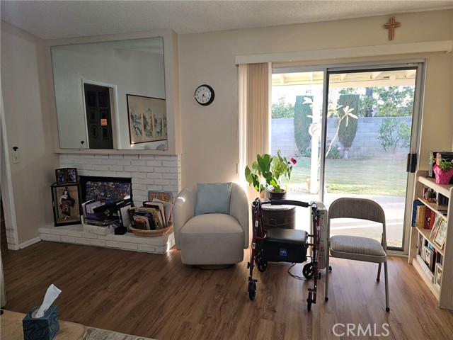 Detail Gallery Image 7 of 26 For 2637 Mirada St, Highland,  CA 92346 - 4 Beds | 2 Baths