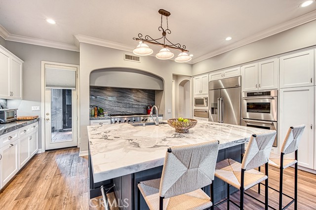 Detail Gallery Image 4 of 37 For 22 Orion, Coto de Caza,  CA 92679 - 5 Beds | 5/1 Baths