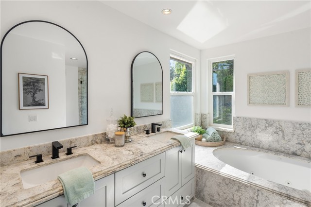 19022 Shamrock Lane, Yorba Linda CA: https://media.crmls.org/medias/4db2f928-cc41-4db5-b6f9-dfc783d097c9.jpg