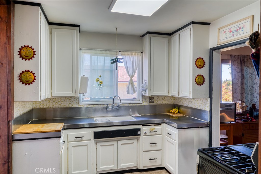 MLS #SR25232802 image #9