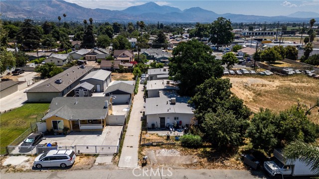 Detail Gallery Image 9 of 10 For 7225 Barton, San Bernardino,  CA 92404 - – Beds | – Baths