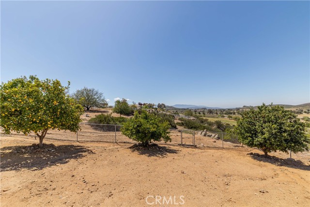 35155 Sawh Court, Sage CA: https://media.crmls.org/medias/4db3be96-59cb-4174-80b3-d7b71f802d05.jpg