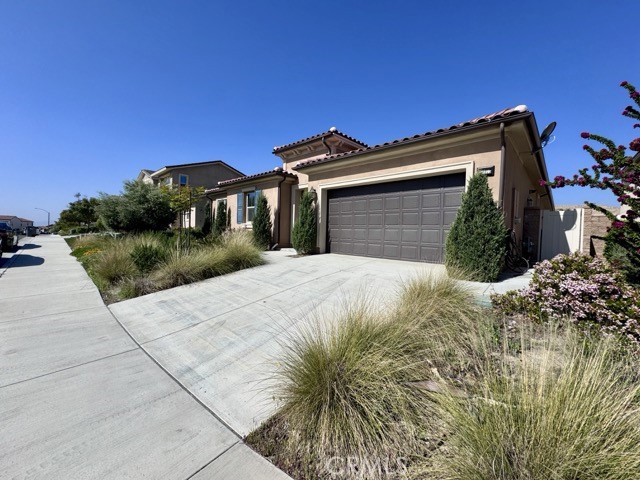 Detail Gallery Image 4 of 55 For 34913 Limecrest Pl, Murrieta,  CA 92563 - 4 Beds | 2/1 Baths