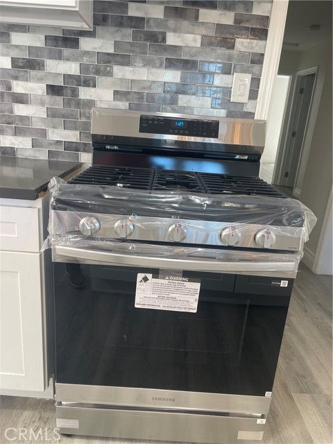 Detail Gallery Image 12 of 32 For 3736 Veteran Avenue, Los Angeles,  CA 90034 - 3 Beds | 2 Baths