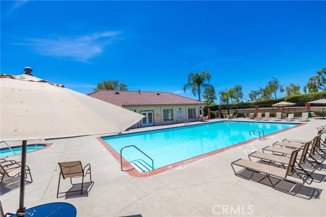 21011 Marin, Lake Forest CA: https://media.crmls.org/medias/4db55fdf-188f-49ca-aacf-5eae47584a31.jpg