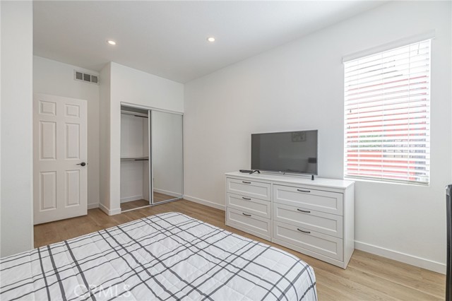 38343 Bonino Drive, Palmdale CA: https://media.crmls.org/medias/4db796c7-495f-46e3-8c1d-63347eb2c0cb.jpg