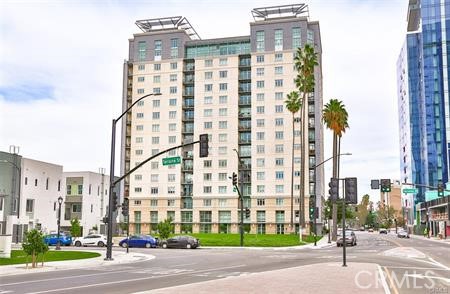 Detail Gallery Image 2 of 20 For 175 W Saint James St #1401,  San Jose,  CA 95110 - 2 Beds | 2 Baths