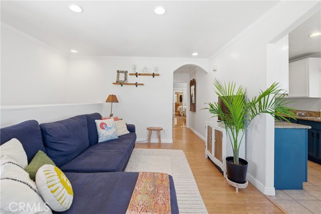 Detail Gallery Image 3 of 28 For 3661 43rd #4,  San Diego,  CA 92105 - 3 Beds | 2 Baths