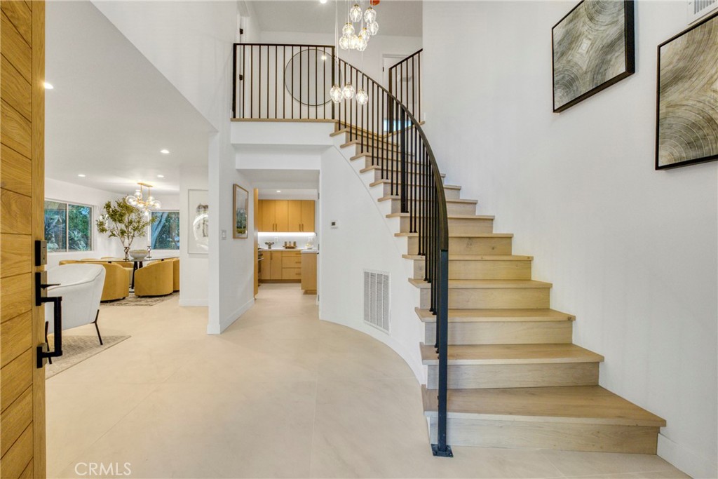 MLS #SR25248047 image #3