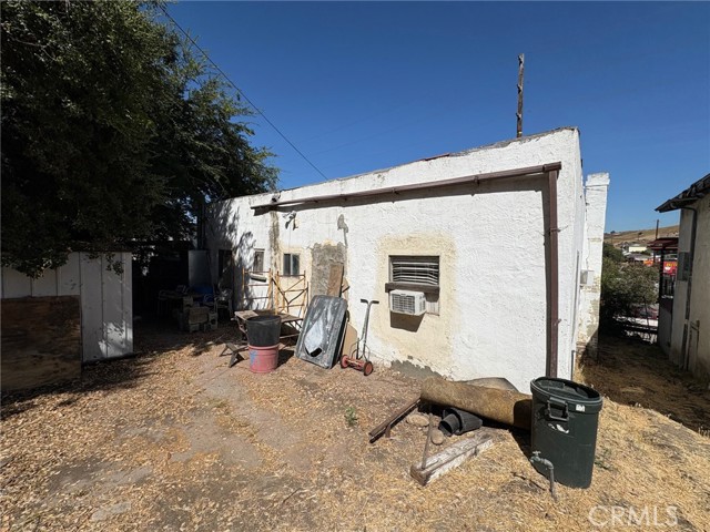 2128 N Marianna Avenue, Los Angeles CA: https://media.crmls.org/medias/4db9716f-a7e5-41fb-8a22-0ebc584835d6.jpg