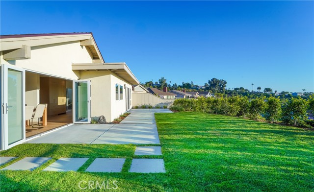 317 Calle Familia, San Clemente CA: https://media.crmls.org/medias/4dba078f-0bcb-431d-8917-54b37c08b0fa.jpg