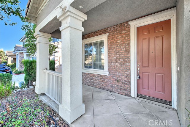 Detail Gallery Image 3 of 50 For 6832 Manchester Ct, Fontana,  CA 92336 - 4 Beds | 3 Baths