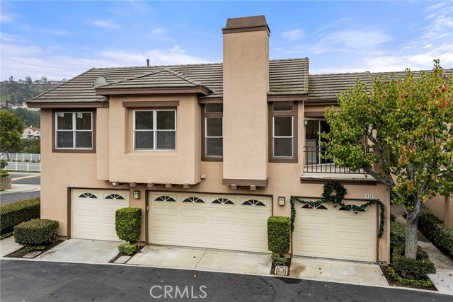 Detail Gallery Image 3 of 35 For 932 S Country Glen, Anaheim,  CA 92808 - 2 Beds | 2 Baths