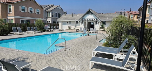 Detail Gallery Image 27 of 29 For 15234 Ridge Ln, Fontana,  CA 92336 - 3 Beds | 2/1 Baths