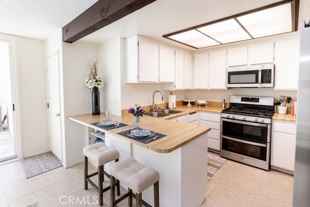 805 Vista Ct, Brea CA: https://media.crmls.org/medias/4dbc9abd-3834-4c4b-9c3a-4221ffb3cf01.jpg