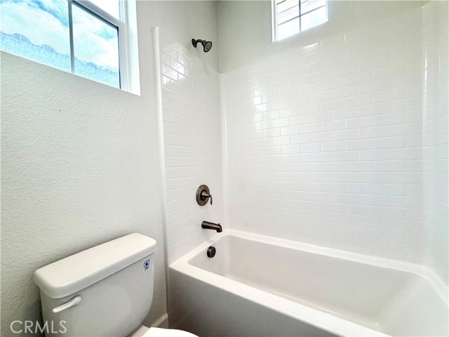 Detail Gallery Image 22 of 38 For 38572 Rosegate Pl, Murrieta,  CA 92563 - 4 Beds | 4/1 Baths