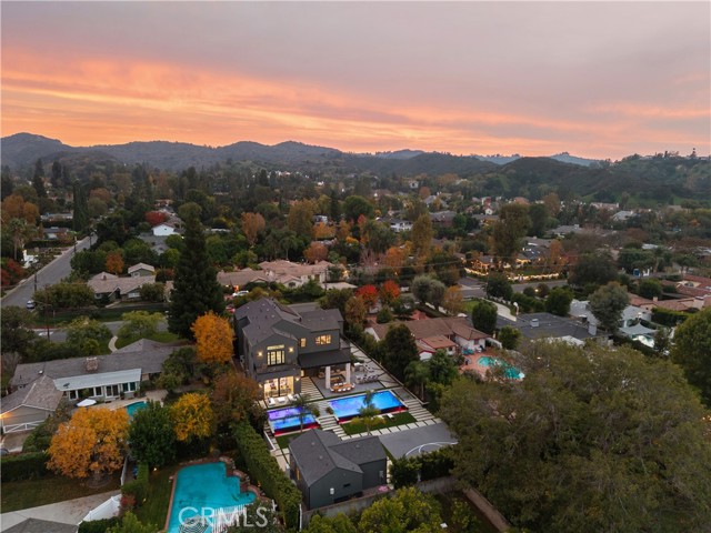 Detail Gallery Image 56 of 56 For 20511 Wells Dr, Woodland Hills,  CA 91364 - 6 Beds | 6/1 Baths