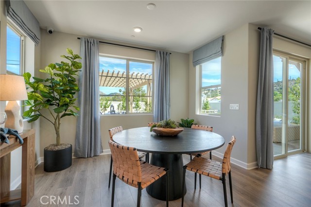 Detail Gallery Image 5 of 25 For 2055 Woolem Pl, Escondido,  CA 92026 - 3 Beds | 2/1 Baths