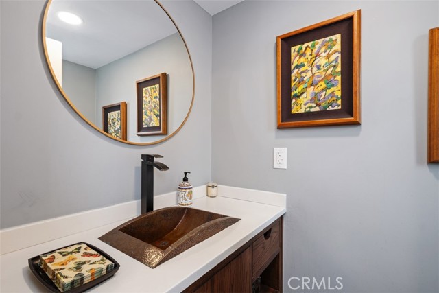 Detail Gallery Image 27 of 53 For 750 Rembrandt Dr, Laguna Beach,  CA 92651 - 3 Beds | 3/1 Baths