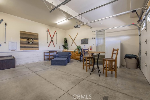 Detail Gallery Image 49 of 50 For 305 Starlight Cir, Big Bear Lake,  CA 92315 - 3 Beds | 2/1 Baths